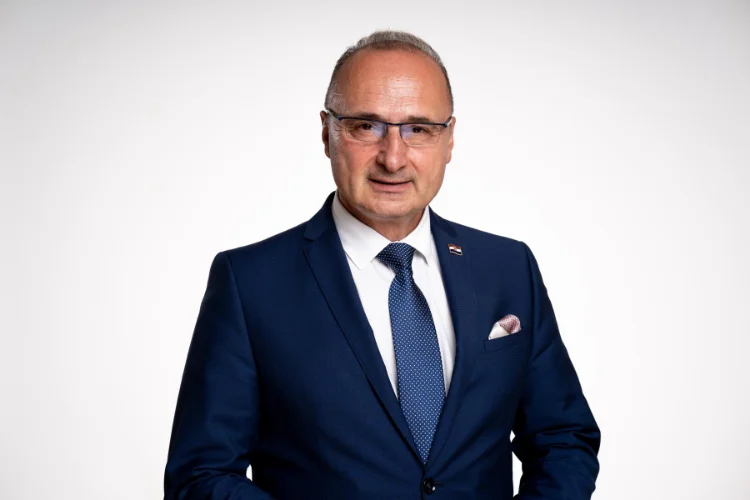 Gradonačelnik Mario Kordić primit će &scaron;efa hrvatske diplomacije Gordana Grlića Radmana