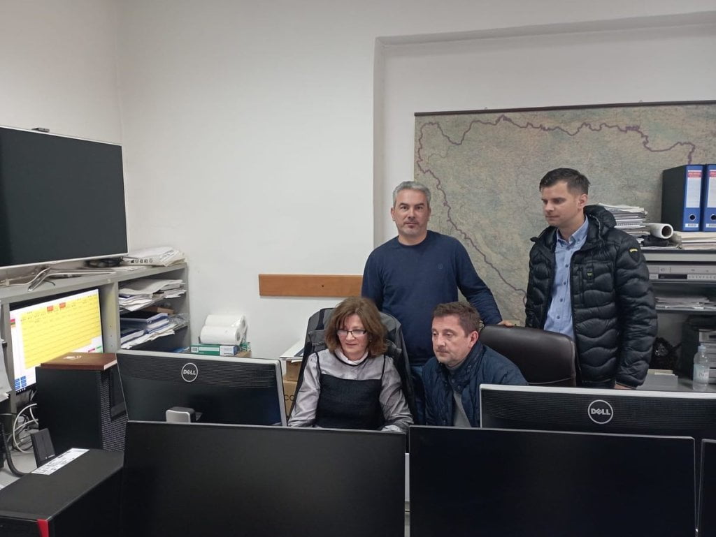 Nakon potresa gradonačelnik Kordić obišao dežurne službe