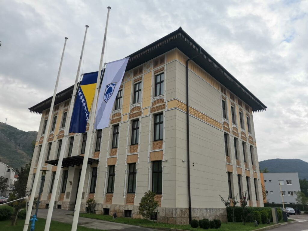 U Mostaru danas Dan žalosti