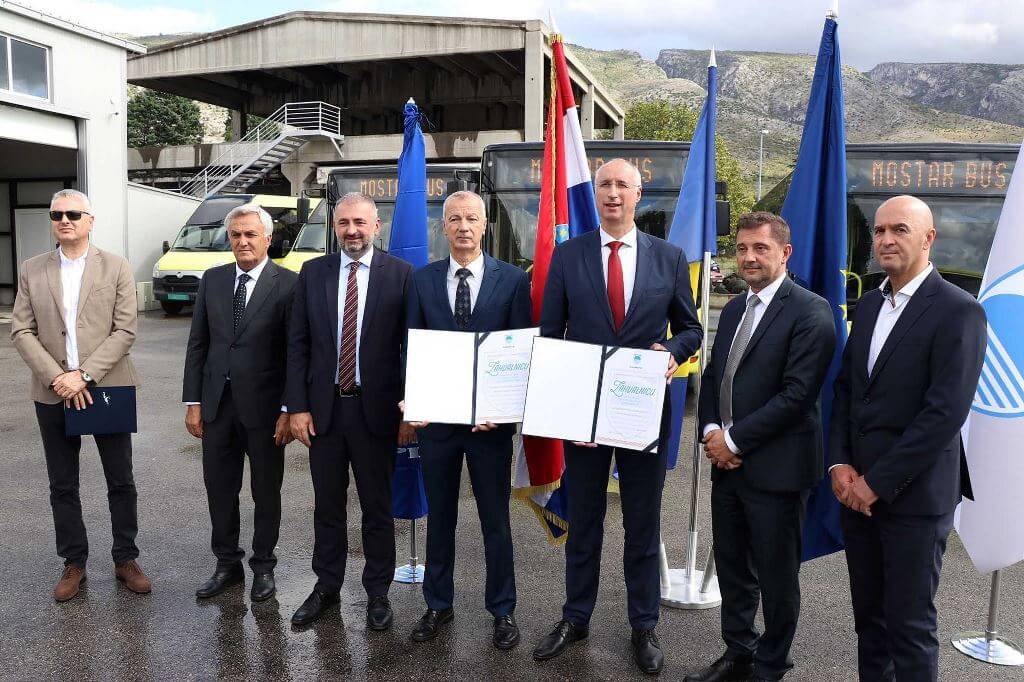 Gradovi prijatelji: Split Mostaru donirao 22 autobusa