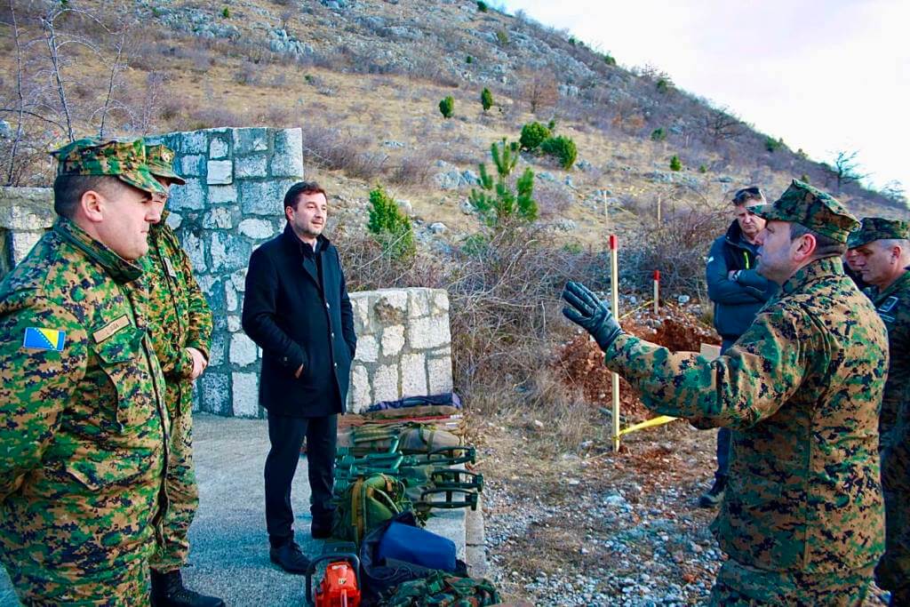 Brdo Hum je službeno očišćeno od mina