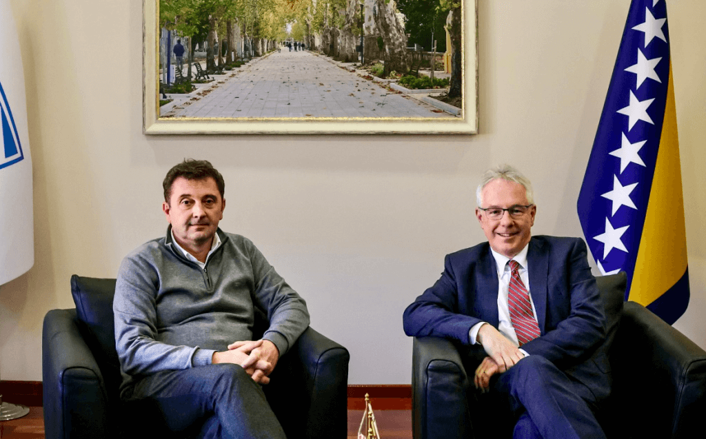 Kordić i Marić razgovarali s veleposlanikom SAD-a u BiH