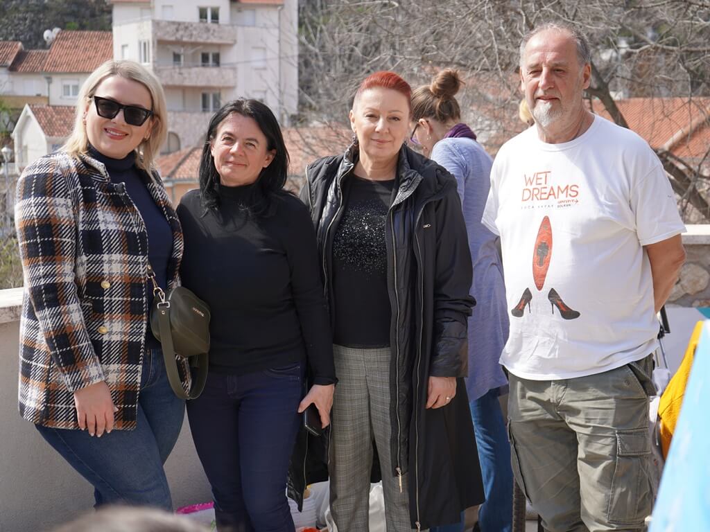 Predstavnici Službe za kulturu posjetili Likovnu koloniju koju organizira Slovensko društvo Cankar