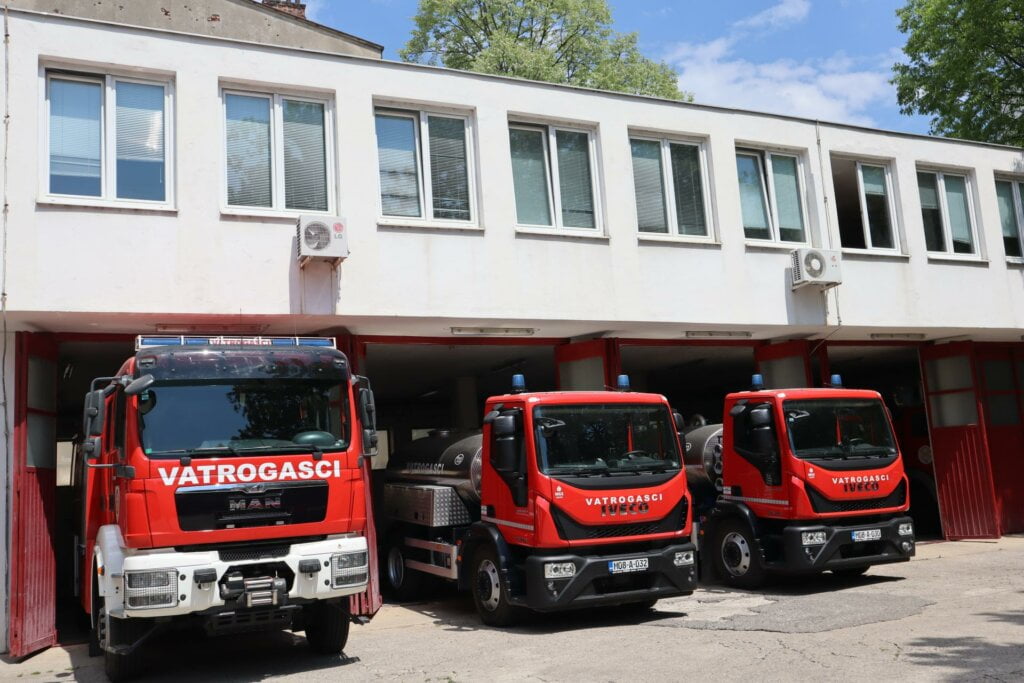 Broj telefona mostarskih vatrogasaca u kvaru