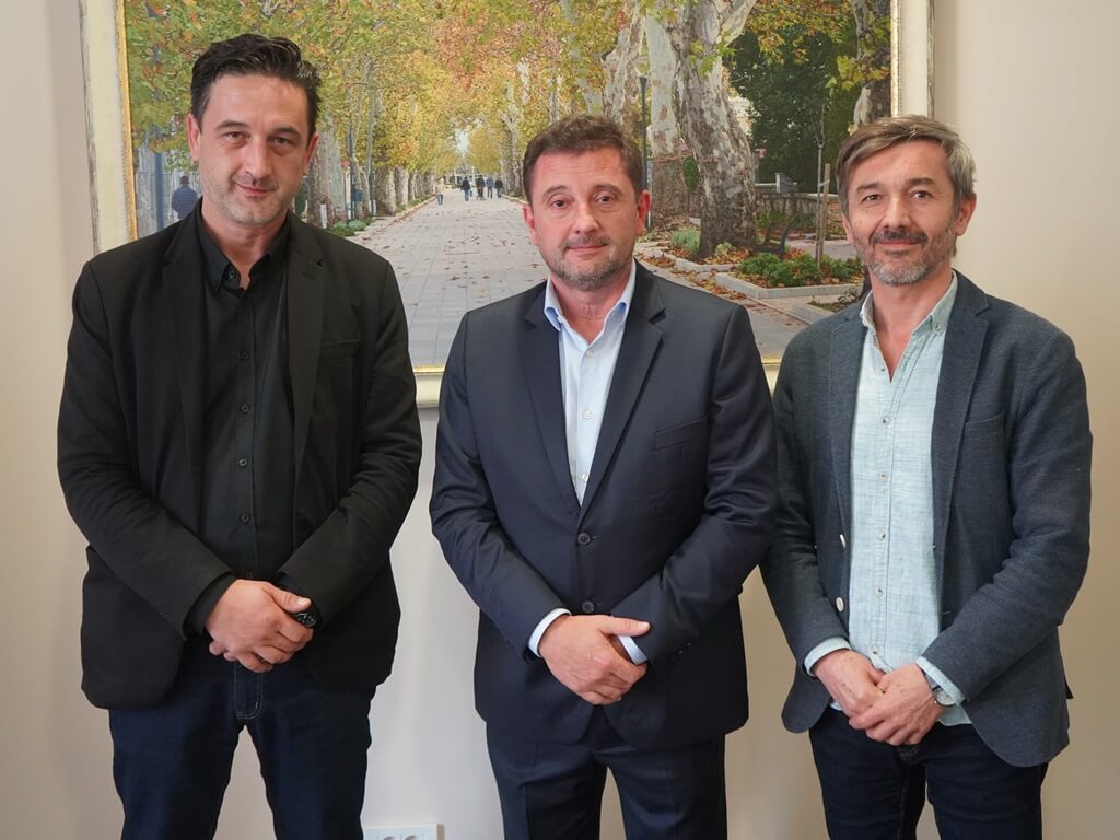 Gradonačelnik Kordić primio direktore Narodnog pozorišta i Hrvatskog narodnog kazališta