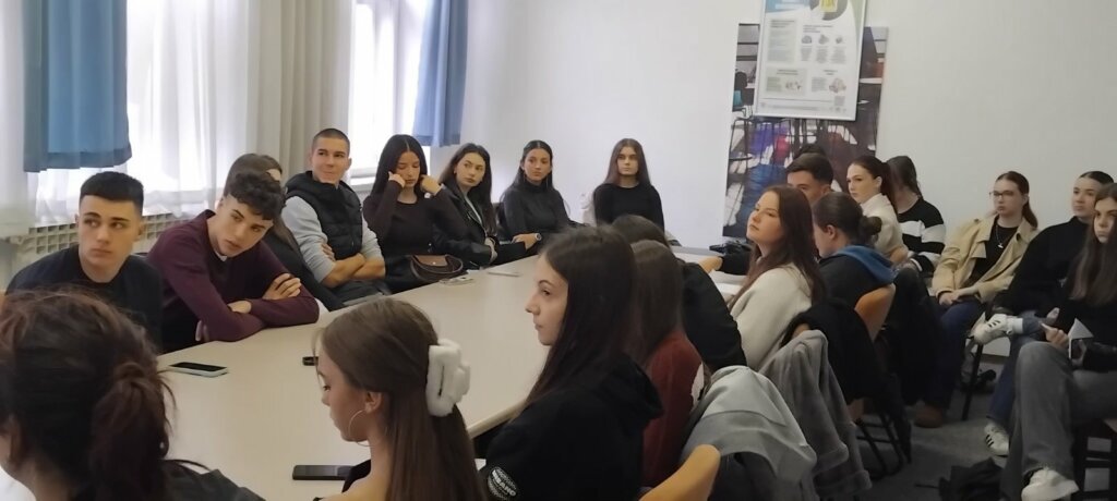 Grad Mostar jača suradnju s mladima kroz dijalog s Vijećima učenika srednjih &scaron;kola