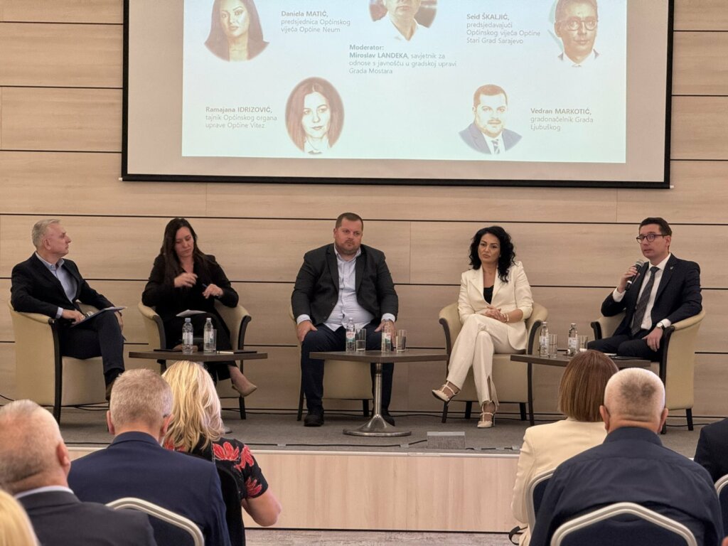 SOGFBIH: Održana konferencija za predsjedatelje i tajnike općinskih i gradskih vijeća u FBiH&nbsp;