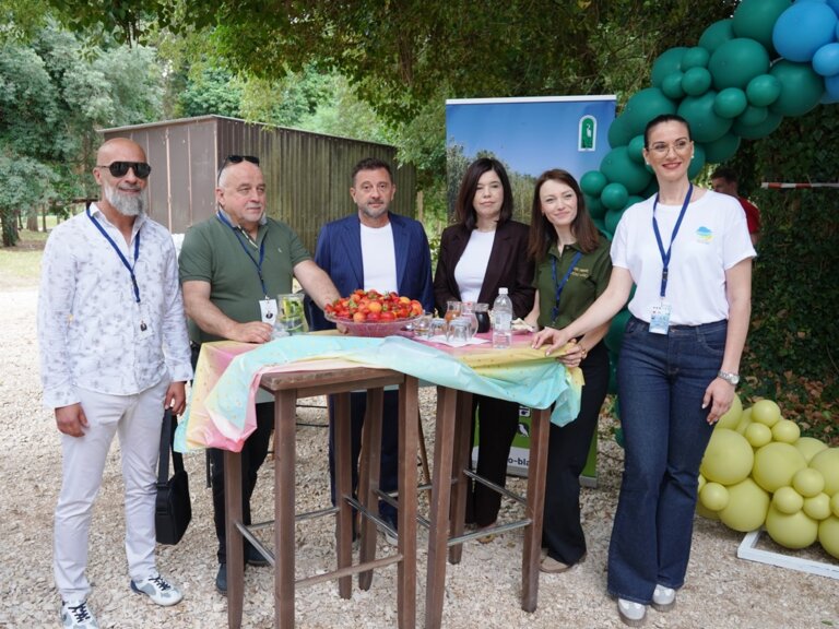 Gradonačelnik Kordić na 'Maloj olimpijadi održivosti', sredi&scaron;njoj manifestaciji projekta &bdquo;Mostar se voli &ndash; recikliraj u &scaron;koli'